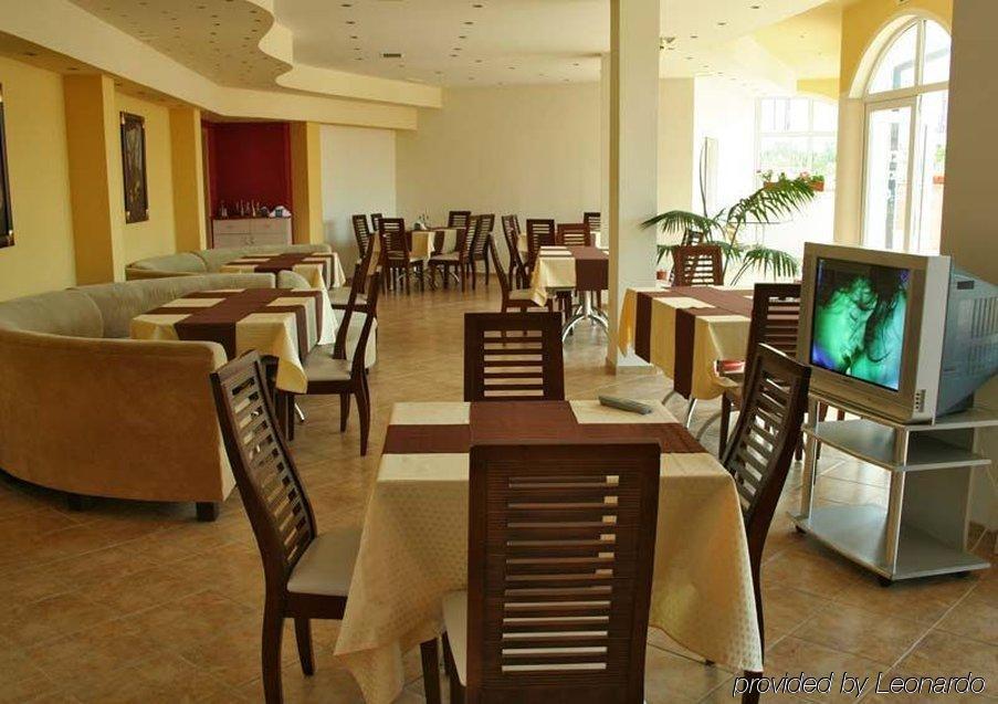 Prestige City Aparthotel Sunny Beach Restaurant foto